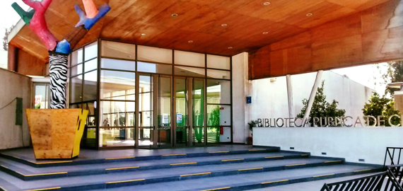 Biblioteca Javiera Carrera Verdugo